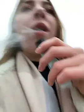 Snapshot of Sunny___Bunny chatting on December 28, 2024, 12:45 pm Sunny Bunny online show from December 28, 2024, 12:45 pm