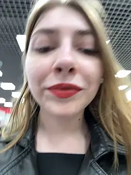 Snapshot of Sunny___Bunny chatting on February 16, 2025, 2:10 pm Sunny Bunny online show from February 16, 2025, 2:10 pm