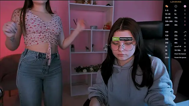 pure radiance1 online show from February 4, 2025, 10:00 am