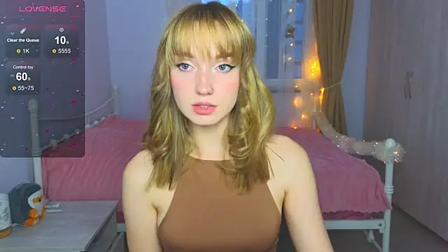 Wild Sophie  online show from December 21, 2025, 1:51 pm