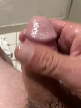 hardandready3523 online show from March 10, 2026, 7:13 am