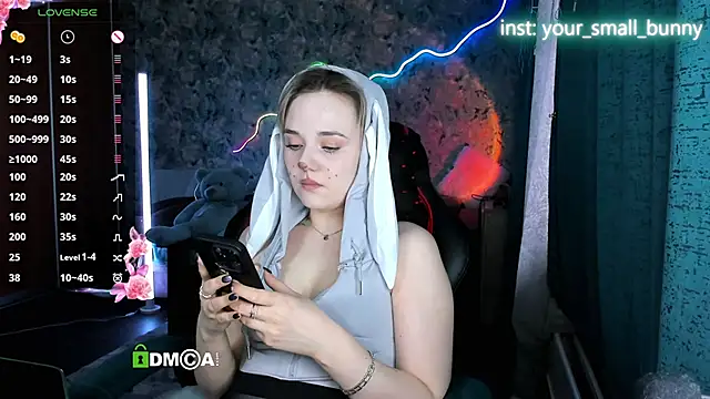 Your small bunny online show from April 6, 2026, 2:09 am