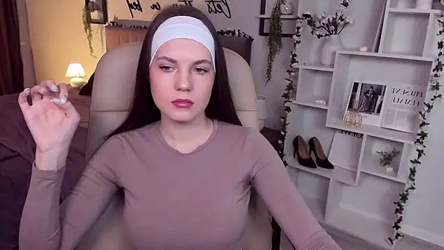 BellaSweetHeart online show from January 21, 2025, 9:03 am