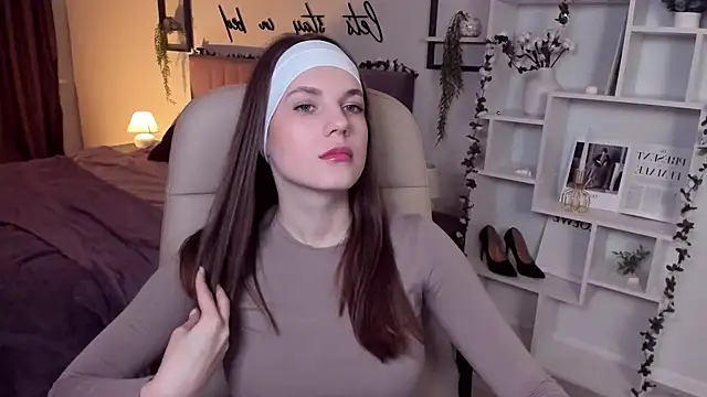 BellaSweetHeart online show from January 21, 2025, 12:07 pm