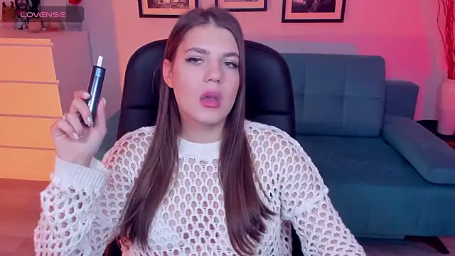 BellaSweetHeart online show from October 10, 2025, 7:51 am