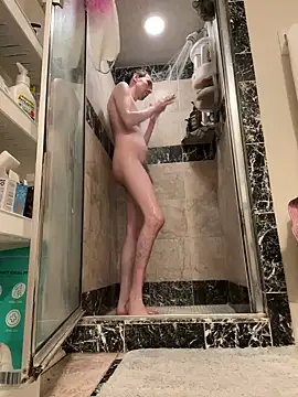 tallnerdyguy online show from July 9, 2026, 3:32 am