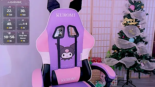 Snapshot of desiregirl69 chatting on December 8, 2024, 4:39 pm desiregirl69 online show from December 8, 2024, 4:39 pm