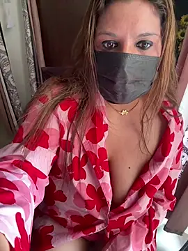 Snapshot of Reena_Darlinggg chatting on February 4, 2025, 5:53 am Reena Darlinggg online show from February 4, 2025, 5:53 am