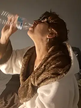 MsPink Flamingtoes544 online show from September 27, 2025, 1:05 pm