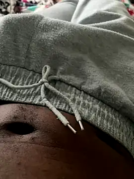 Snapshot of Fitfabian chatting on September 9, 2025, 10:31 pm Fitfabian online show from September 9, 2025, 10:31 pm