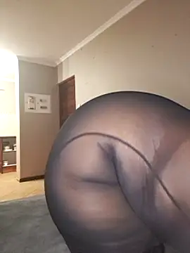 thicktash online show from March 16, 2025, 3:58 am