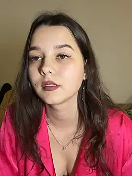 PoppyRobinson online show from December 27, 2024, 6:10 pm