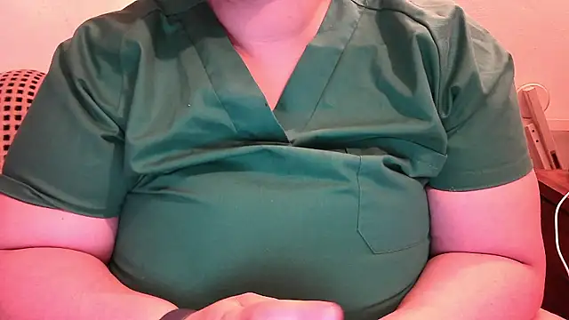 Maebi online show from December 4, 2024, 9:35 pm