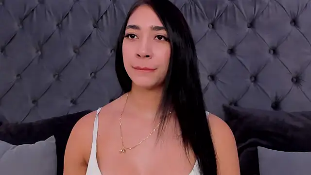 julieta jewel online show from March 2, 2025, 2:21 pm