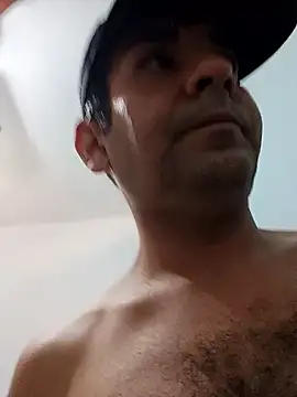 Snapshot of Gostozim7 chatting on February 13, 2025, 2:42 pm Gostozim7 online show from February 13, 2025, 2:42 pm