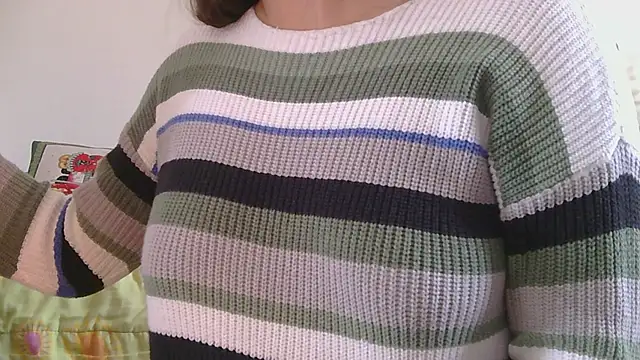 Miss oliviaa online show from February 25, 2025, 8:09 pm