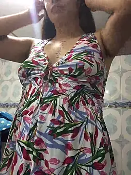 Miss oliviaa online show from March 3, 2025, 8:32 pm