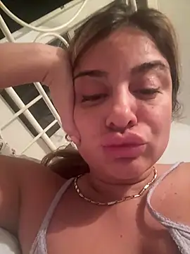 Snapshot of persiannqueen chatting on February 25, 2025, 1:20 am persiannqueen online show from February 25, 2025, 1:20 am