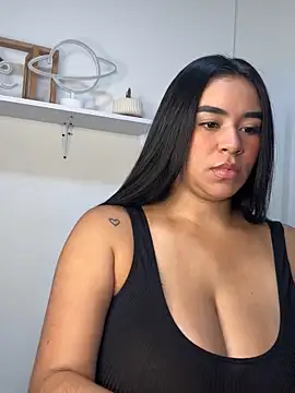 Snapshot of kristynmassey chatting on September 11, 2025, 9:26 pm kristynmassey online show from September 11, 2025, 9:26 pm