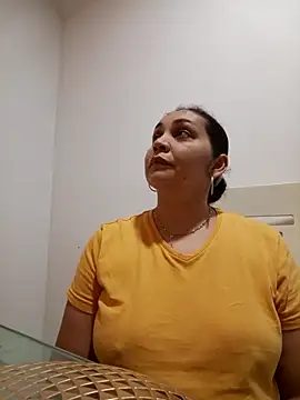 MirandaSoto online show from December 2, 2025, 3:34 am