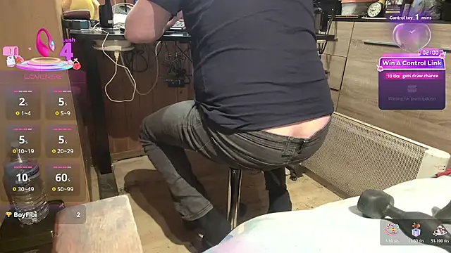 misteryman1956 online show from April 8, 2026, 5:46 pm