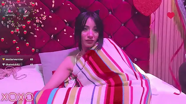 lauren evans96 online show from February 14, 2025, 6:23 am