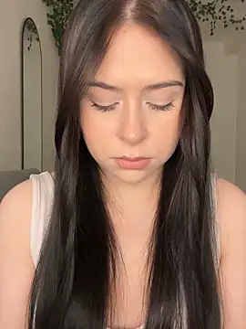  SweetCandyy online show from November 1, 2025, 8:22 pm