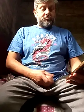 PacedSlant online show from April 30, 2026, 7:42 pm