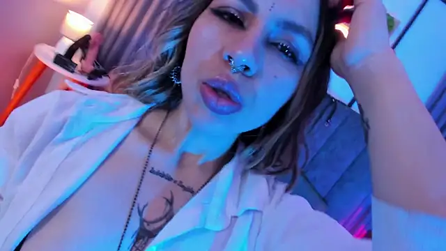 delilah fix online show from February 13, 2026, 10:06 pm