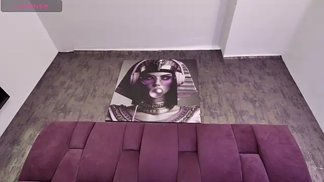 nicole  parker1 online show from September 30, 2025, 7:08 pm