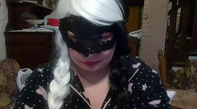 Ninalapiccolina online show from December 3, 2024, 2:49 pm