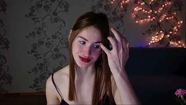 Felicia-Star online show from April 17, 2026, 6:22 pm