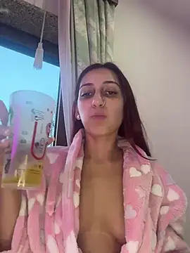 Snapshot of julialupato1606 chatting on January 31, 2025, 5:53 pm julialupato1606 online show from January 31, 2025, 5:53 pm