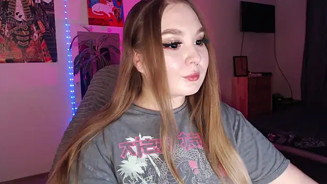 Greeenfriends6969 online show from April 15, 2026, 9:59 pm