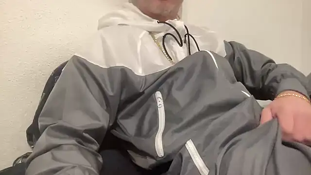 Nikeproll online show from January 10, 2026, 11:01 am