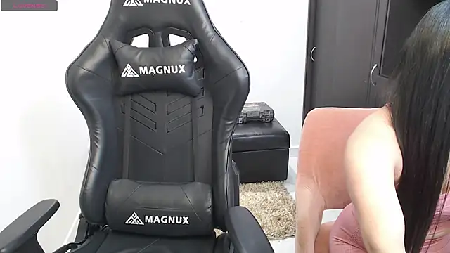 team dinamite69 online show from March 12, 2025, 3:07 pm