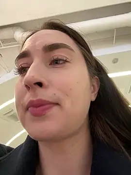 Holly Play online show from January 3, 2025, 9:15 am