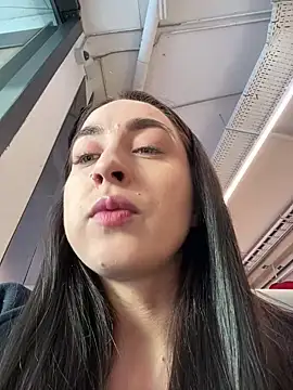 Holly Play online show from February 4, 2025, 7:40 am