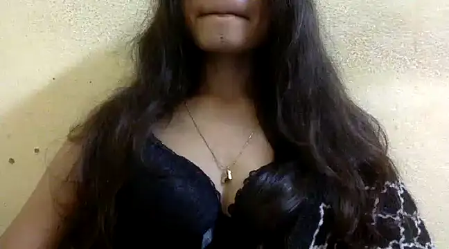 Snapshot of krati74 chatting on December 24, 2024, 10:17 pm krati74 online show from December 24, 2024, 10:17 pm