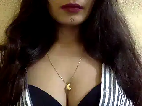 Snapshot of krati74 chatting on February 12, 2025, 2:32 pm krati74 online show from February 12, 2025, 2:32 pm