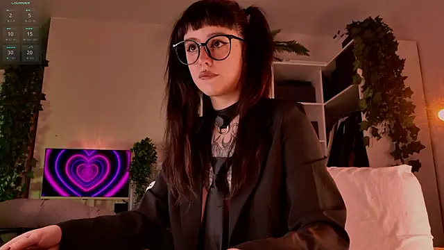 MichaellaMoon online show from March 20, 2026, 4:34 pm