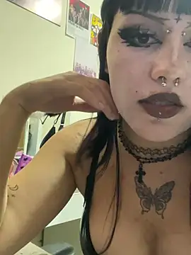 Snapshot of belletotosa chatting on March 23, 2025, 3:43 am belletotosa online show from March 23, 2025, 3:43 am