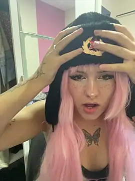 belletotosa online show from March 13, 2026, 9:10 pm