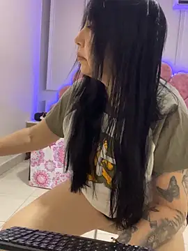 eva sexx69 online show from April 16, 2026, 12:06 pm