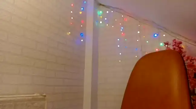 kymberly 008 online show from January 31, 2025, 8:43 pm