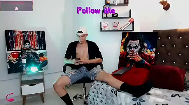 flowers18 online show from March 10, 2025, 2:06 am