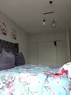 Drippincaty online show from January 19, 2026, 8:18 am