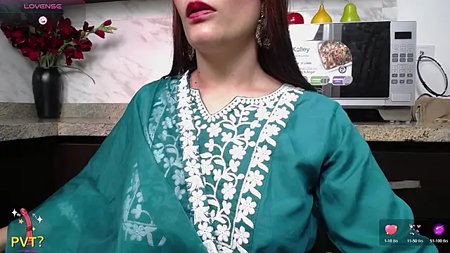 shantala krisha online show from February 12, 2026, 7:20 pm