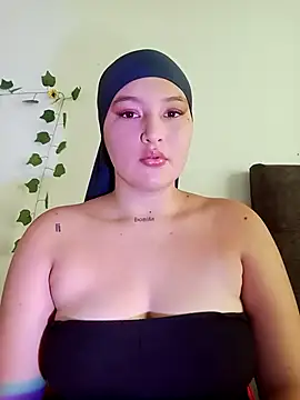 Celeste camila18 online show from October 11, 2025, 4:38 pm