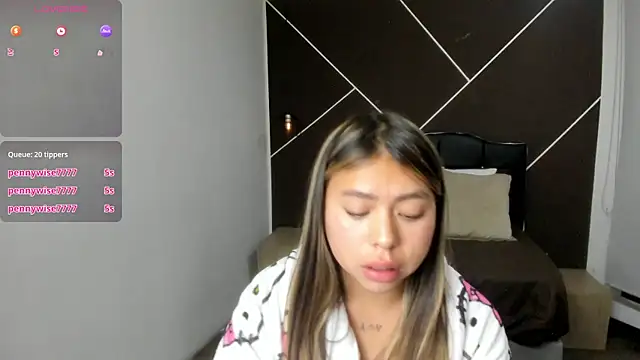 Snapshot of AntonellaRosee_ chatting on February 19, 2025, 2:44 pm AntonellaRosee online show from February 19, 2025, 2:44 pm